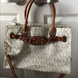 Michael Kors tote